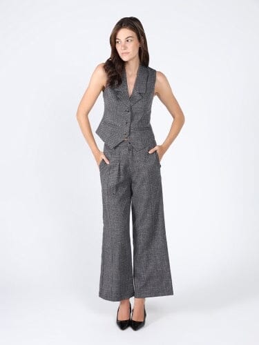 Woven fabric one button wide leg casual pant